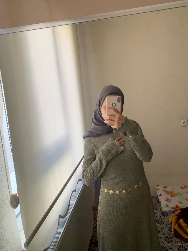 Hm oturmalı elbise - Görsel 4