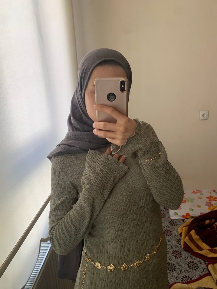 Hm oturmalı elbise - Görsel 5