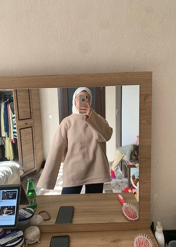 Bej Yüksek Yakalı Rahat Sweatshirt - Görsel 4