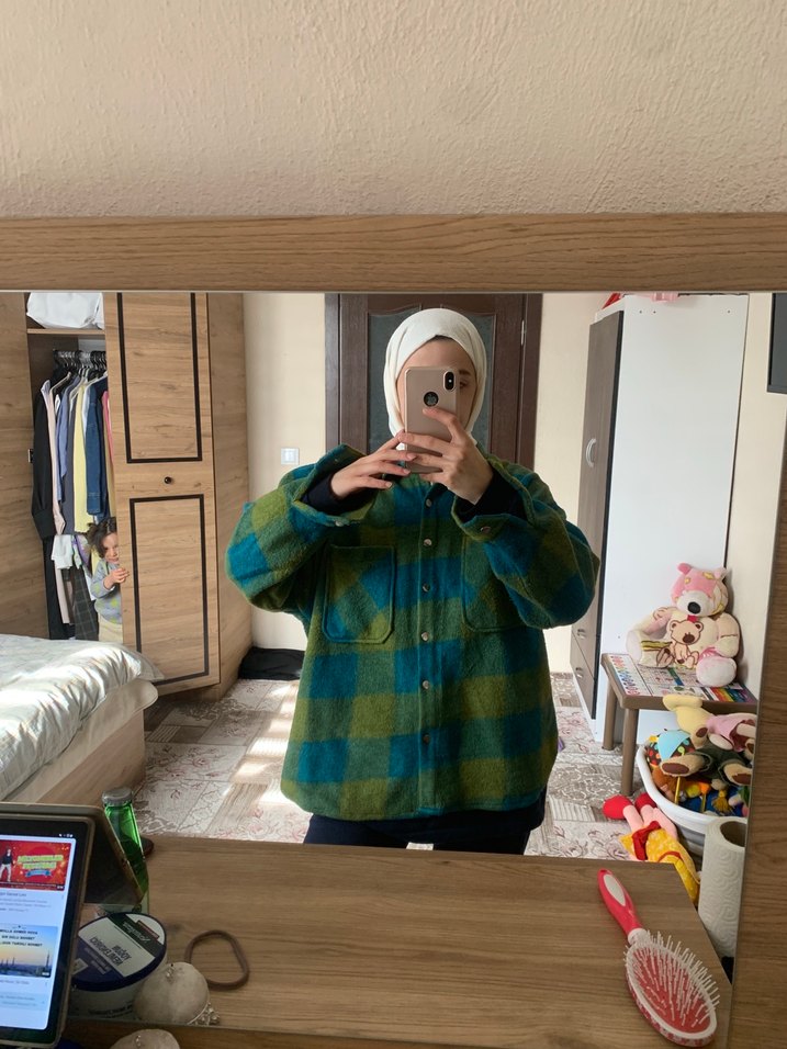 Kadın Camel Renkli Düğmeli Midi Ceket - Görsel 4