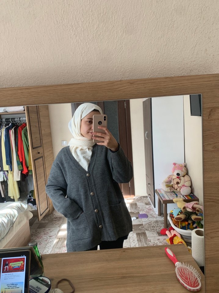 Gri Yüksek Yakalı Midi Kadın Hırka - Görsel 4