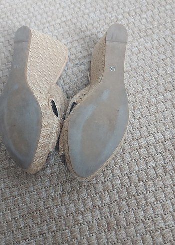 38 Beden Bej Keten Dolgu Topuklu Bohem Terlik