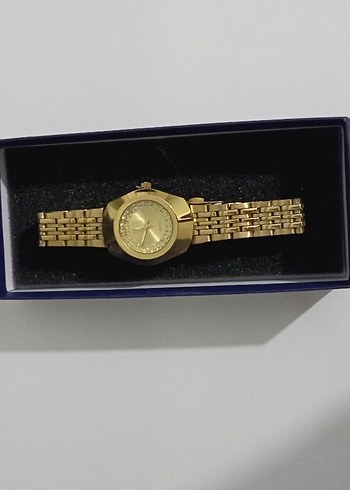 Kadın Altın Renk Klasik Kemerli Saat - Görsel 2