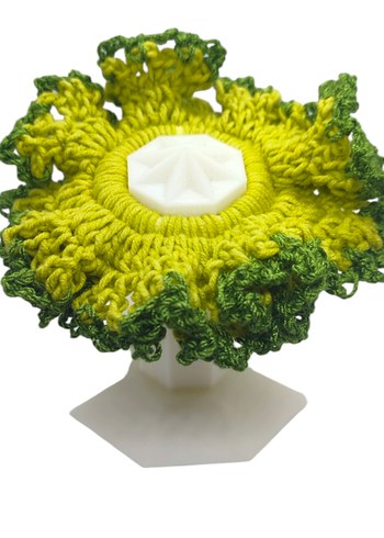 Yeşil Fırfırlı El Örgüsü Saç Tokası - Görsel 2