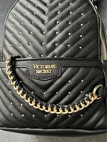 Beden Victoria's Secret çanta