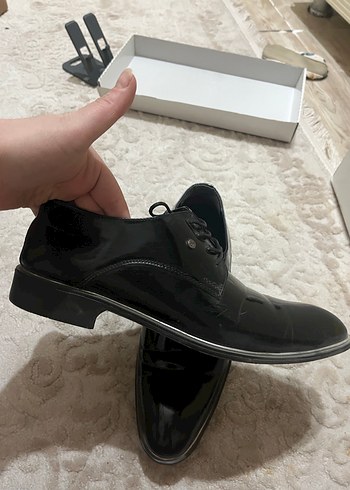 Siyah Parlak Klasik Erkek Ayakkabı - Görsel 2