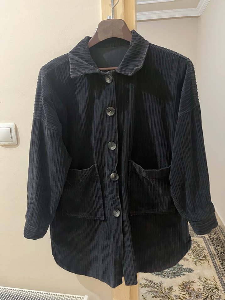 Piliseli Siyah Hamile Kaban - Görsel 5