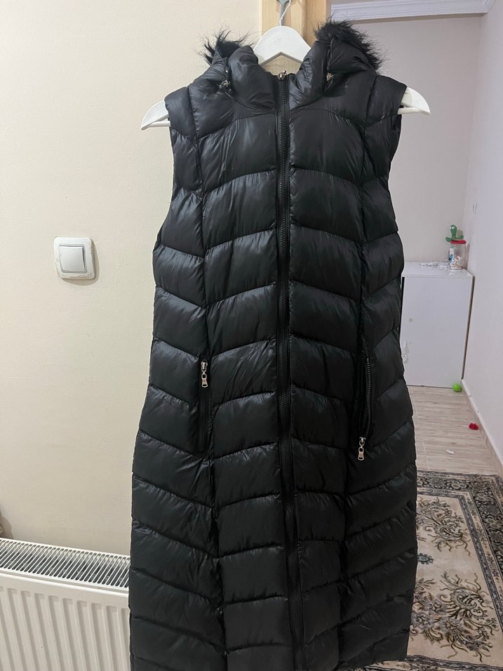 Siyah Uzun Kürklü Kadın Yelek - Görsel 4