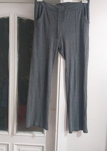 Gri Kadın Midi Boy Rahat Kesim Eşofman - Görsel 3