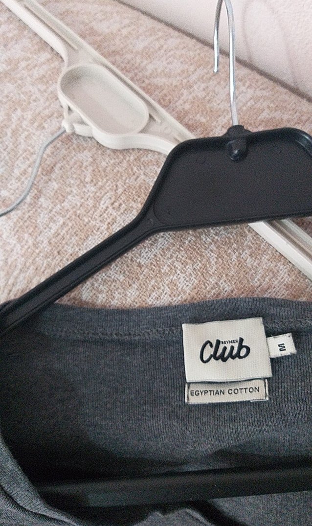 Gri V Yaka Kadın Tişört - Görsel 4