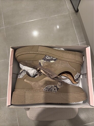 40 Beden camel Renk ELLE KADIN SNEAKER - 40 numara