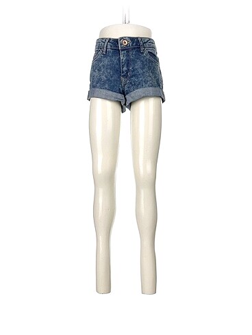 H&M Mini Şort %70 İndirimli.
