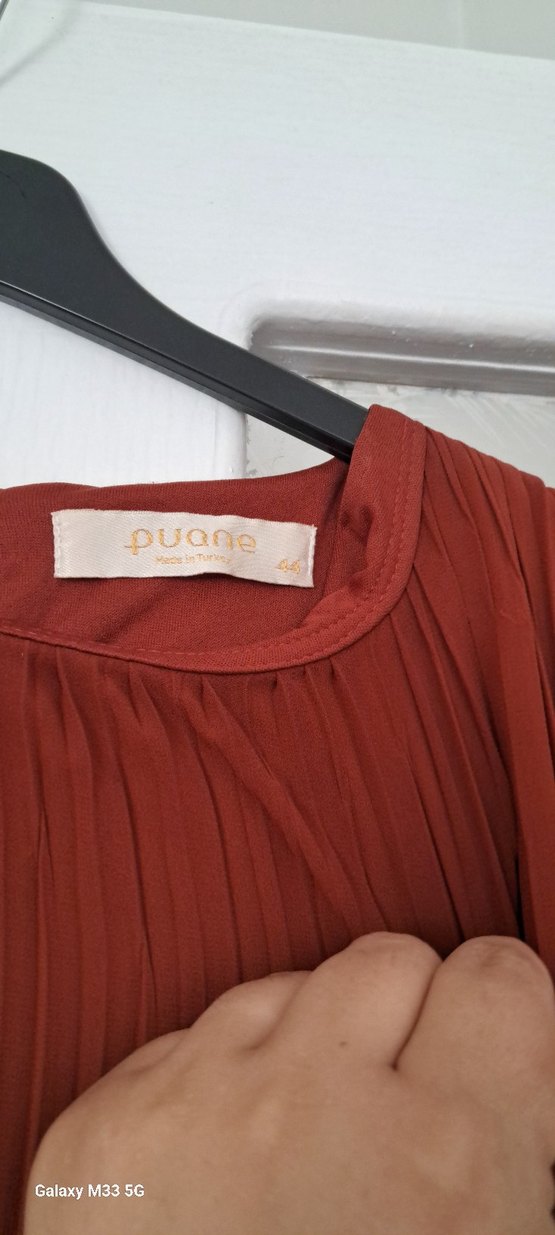 Diger Kahverengi Piliseli Uzun Elbise - Görsel 2