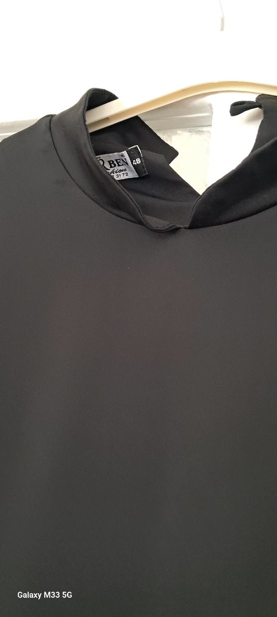 Uzun Kollu Siyah Nakışlı Gotik Elbise - Görsel 3