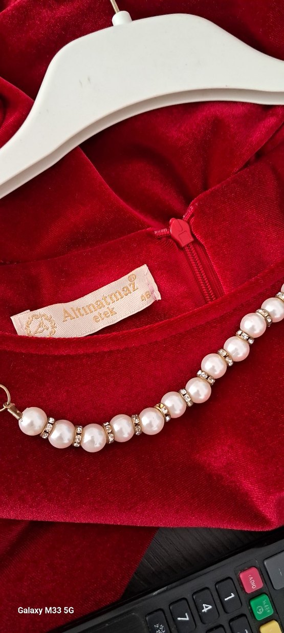 Kırmızı Kadife Uzun Kollu Uzun Elbise - Görsel 2