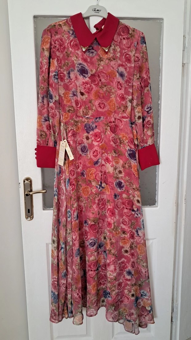 Düğmeli Pembe Çiçekli Uzun Bohem Elbise - Görsel 2