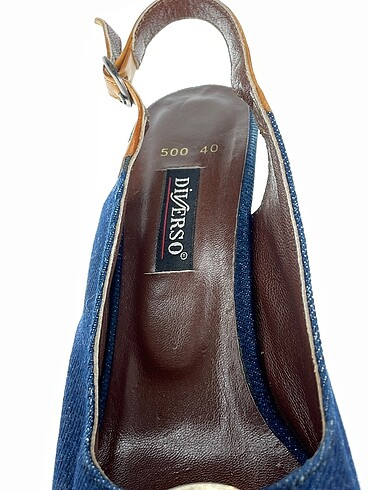 40 Beden lacivert Renk PreLoved Platform %70 İndirimli.
