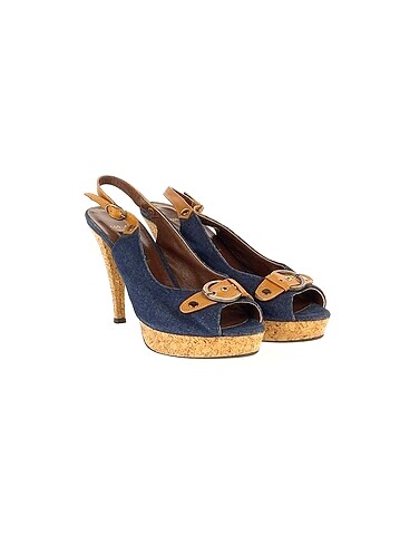 Vintage Love PreLoved Platform %70 İndirimli.