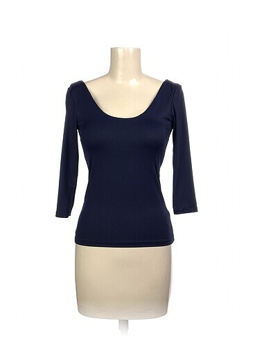 H&M Bluz %70 İndirimli.