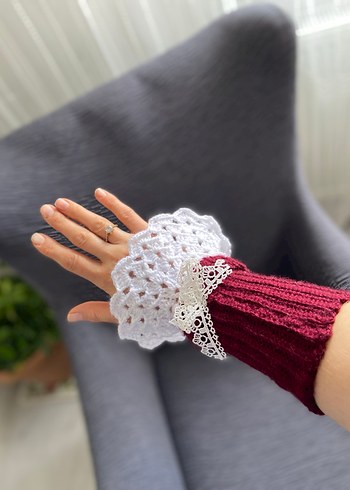 Bordo Dantel Detaylı Örgü Kadın Eldiveni - Görsel 2