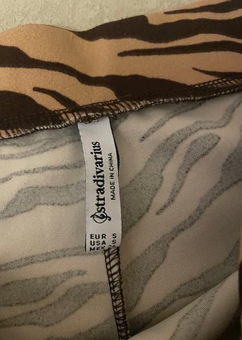 Stradivarius Bej Zebramsı Desenli pantolon