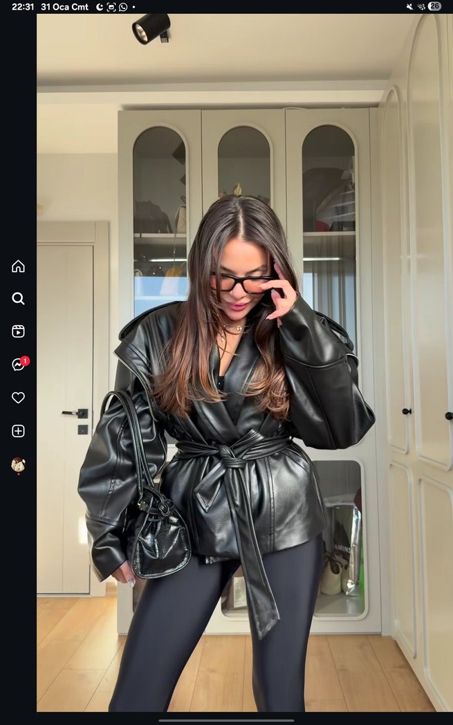 Kemerli Siyah Deri Kadın Ceket - Görsel 2