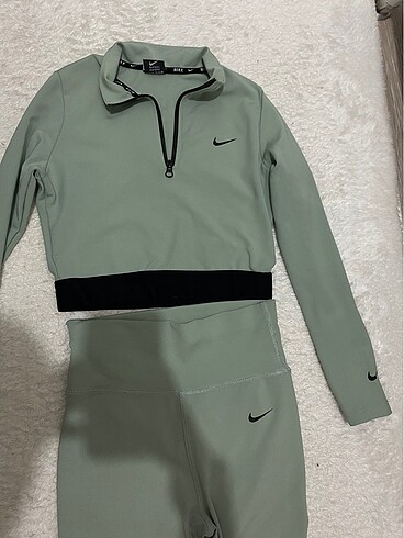 Nike Eşofman takımı