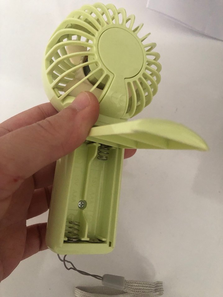 Yeşil Taşınabilir Mini Vantilatör - Görsel 4