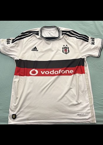 Beşiktaş orijinal ev sahibi forma