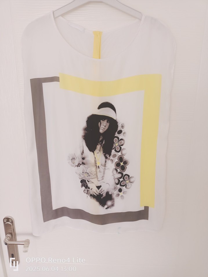 Kadın Beyaz Baskılı Kısa Kollu Salaş Tişört - Görsel 2