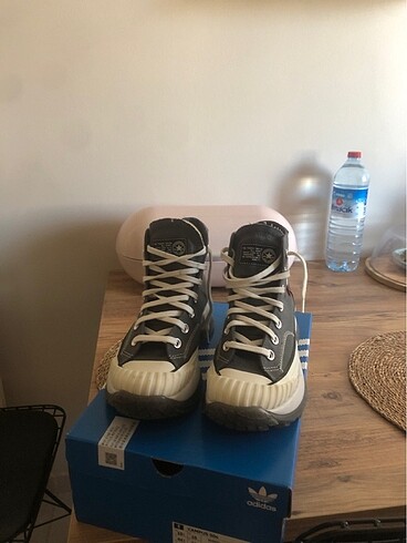 37 Beden converse kadın ayakkabı