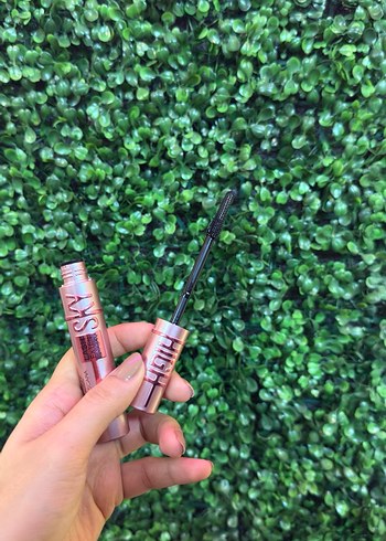 Parlak Pembe Maskara - Görsel 3