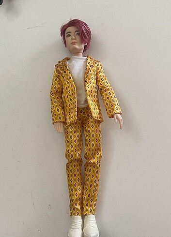 BTS JUNGKOOK MATTEL BEBEK FİGÜR