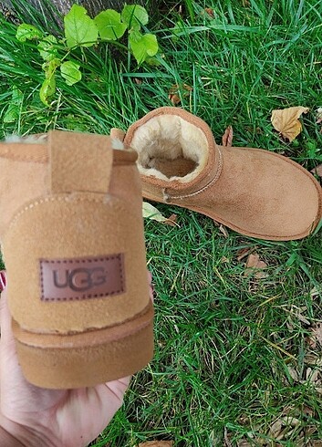 UGG ULTRAMİNİ SUET BOT TABA 