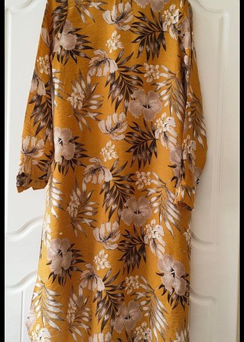 Çiçekli gömlek - Görsel 3