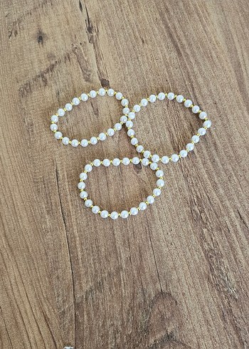 Beyaz İnci Boncuklu Kadın Bileklik - Görsel 3