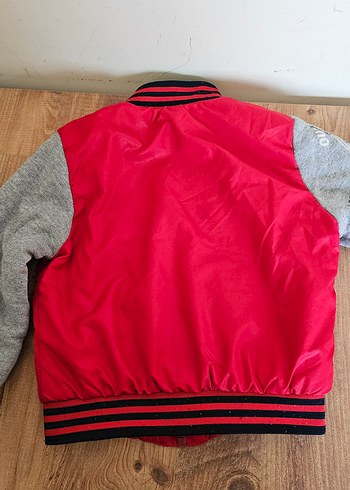 Gri ve Kırmızı Erkek Bebek montu - Görsel 3