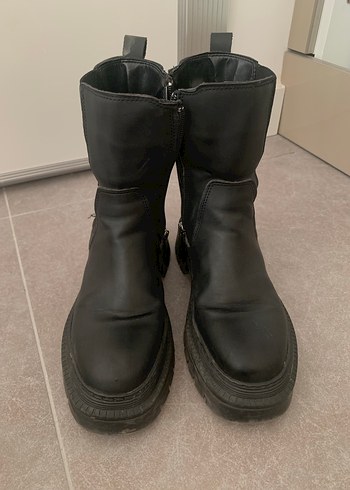 Nine west bot