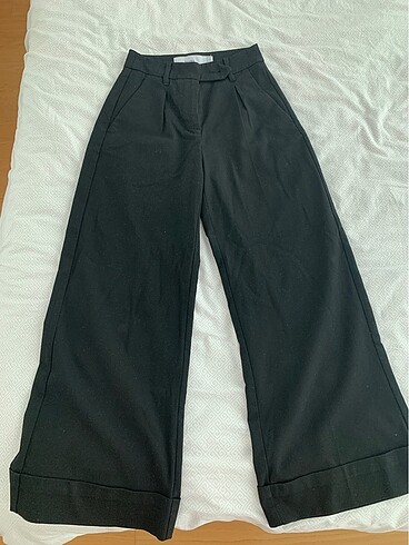 Bershka kumaş pantolon