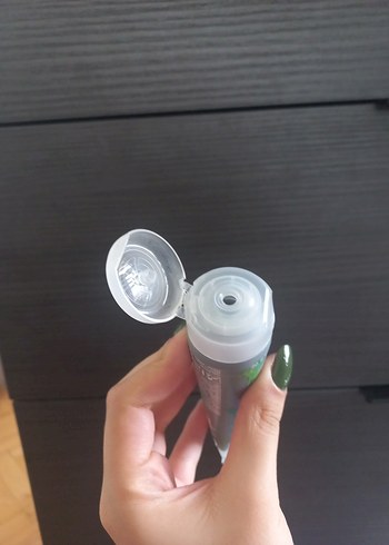 Yves Rocher siyah nokta kömür maskesi - Görsel 4