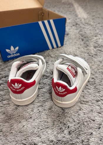 Kız çocuk Adidas stan smith Spor Ayakkabı - Görsel 2