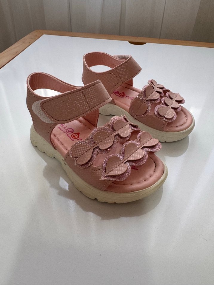 Kız Çocuk Pembe Fırfırlı Sandalet - Görsel 2