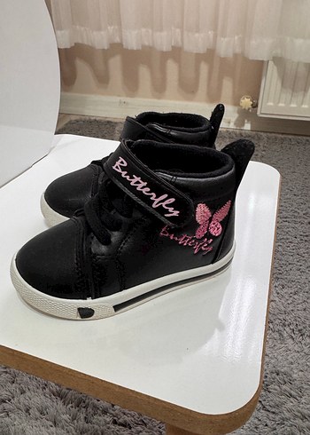 Polaris Kız Çocuk Siyah Renkli Baskılı Spor Ayakkabı - Görsel 2