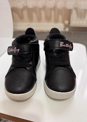 Polaris Kız Çocuk Siyah Renkli Baskılı Spor Ayakkabı - Görsel 3