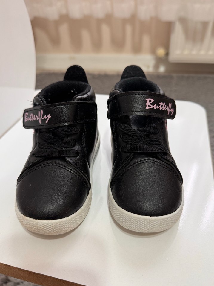 Polaris Kız Çocuk Siyah Renkli Baskılı Spor Ayakkabı - Görsel 3