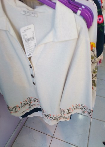 Zara Düğmeli Pamuklu Hamile Bluzu
