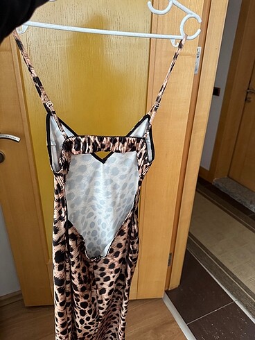 xs Beden camel Renk Zara saten leopar elbise