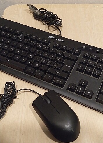 OYUNCU KLAVYE MOUSE CORSAİR RAZER