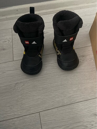 Adidas cocuk bot