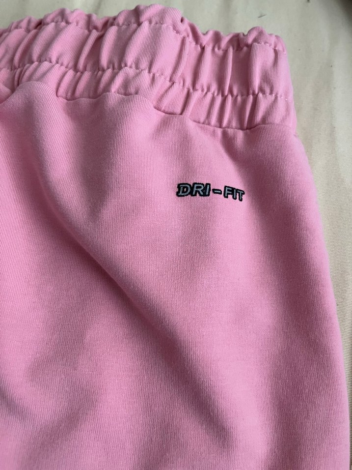 Nike Pembe Jogger Eşofman Altı — görsel 8/9